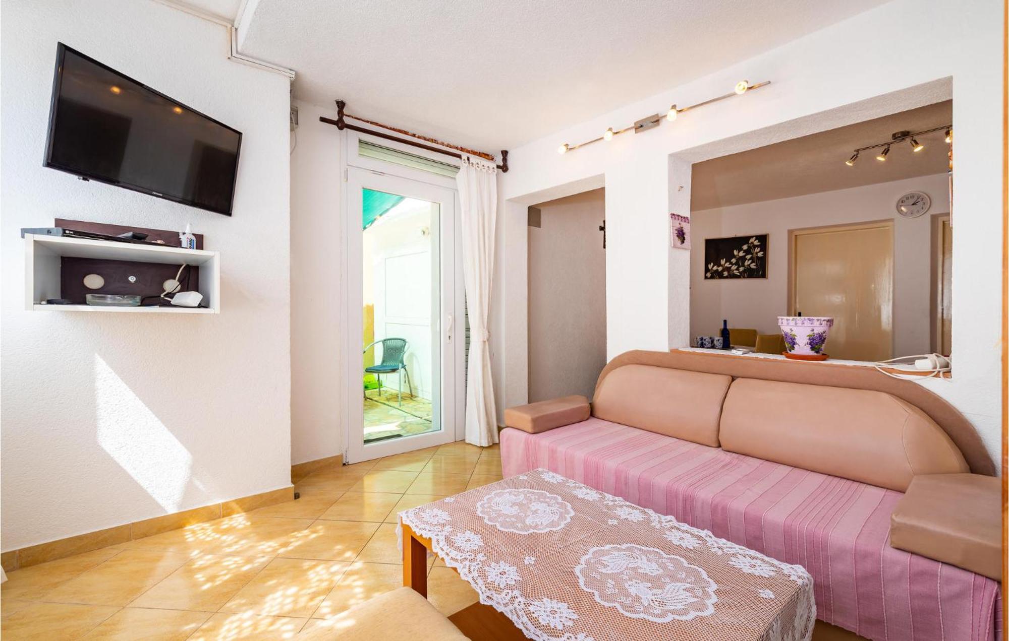 Beautiful Apartment In Vir With Wifi Exterior foto